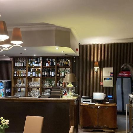 Hotel Kresowianka โคนิน ภายนอก รูปภาพ